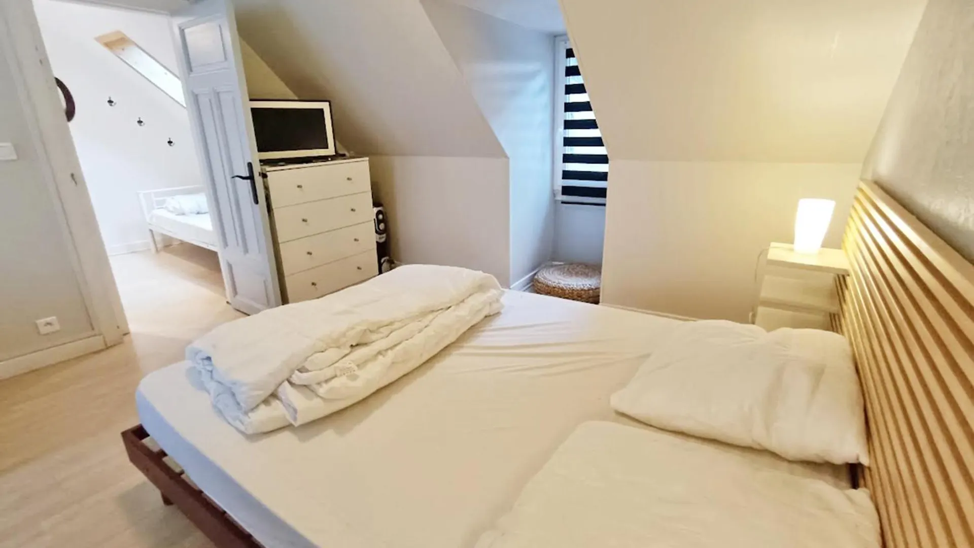 דירות Bagnères-de-Luchon Les Estives, T2 Bis, Centre Luchon, Wifi, 6 Personnes